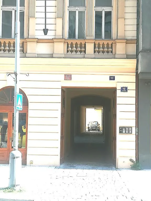 Apartament Family Duplex On Wenceslas Square Praga 0*,  Czechy